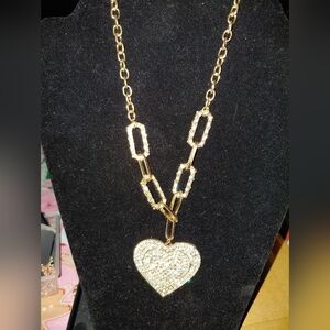 *NWT* Assortment Of Paparazzi Necklaces. $1 A Piece! Build a Bundle💙